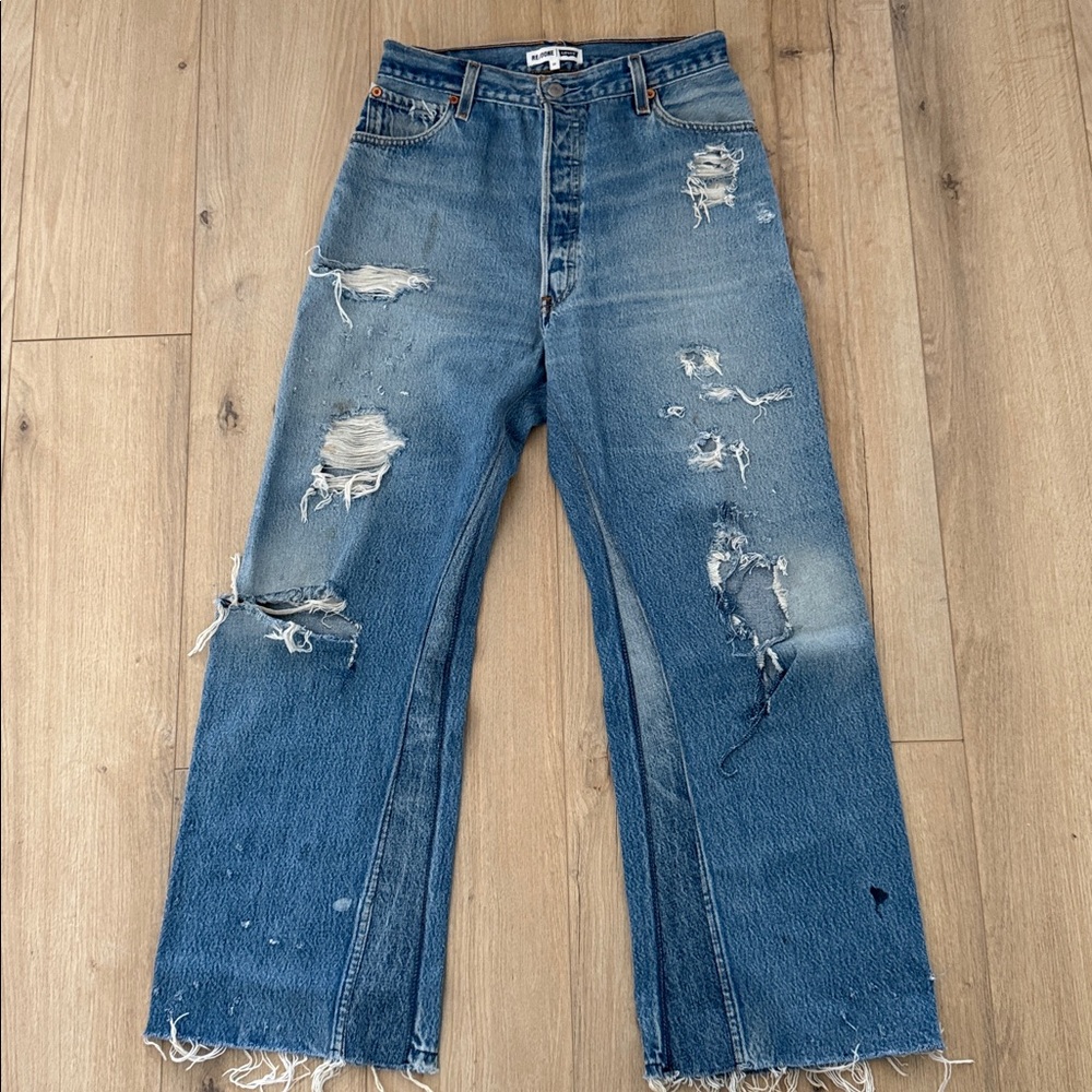 Re/done wide leg jeans thrashed + distressed